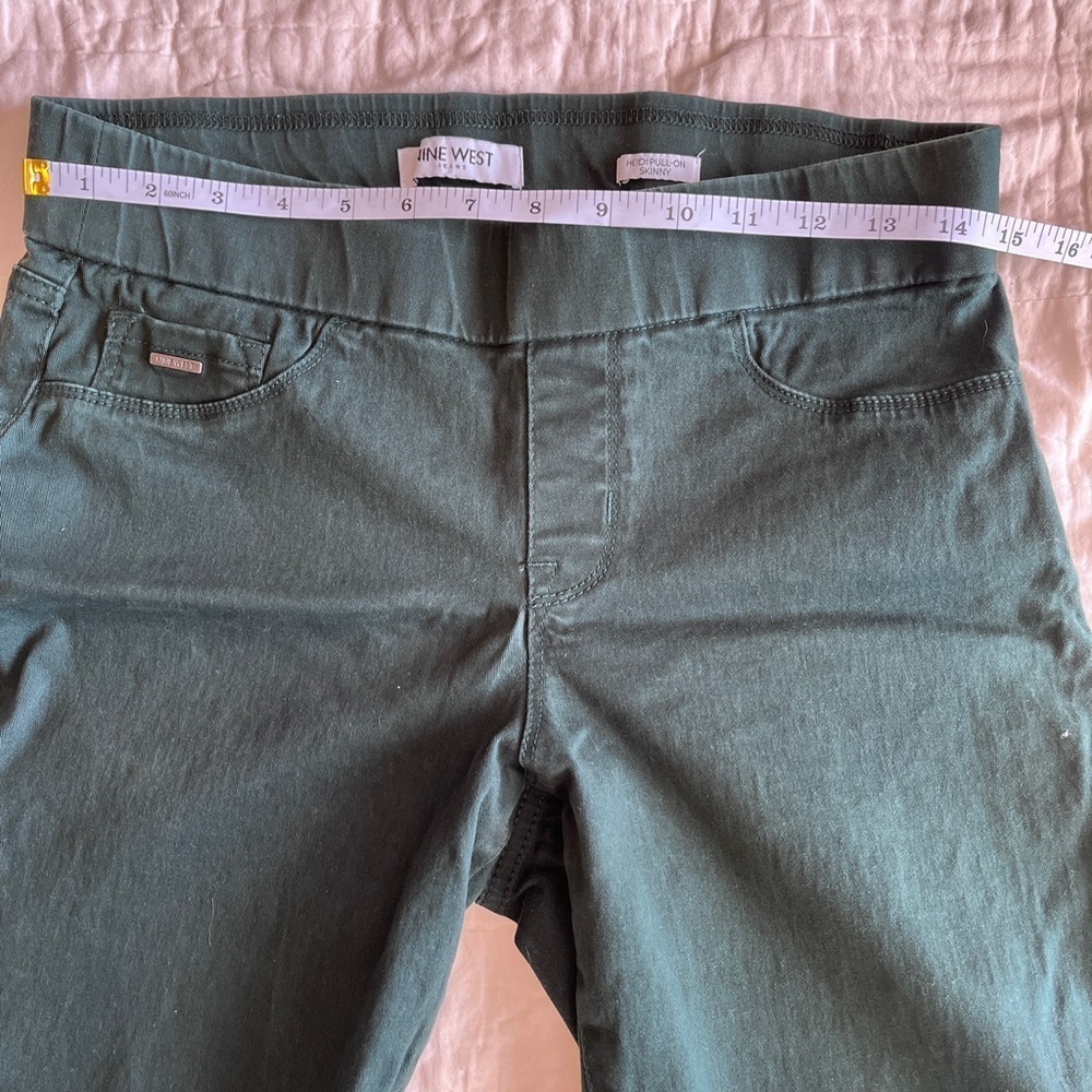 Nine West "Heidi" Pull-On Skinny Pants size 8 - Picture 4 of 8